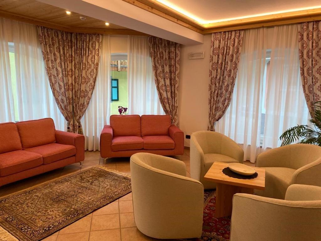بوتسا دي فاسّا Garni Villa Elsa المظهر الخارجي الصورة